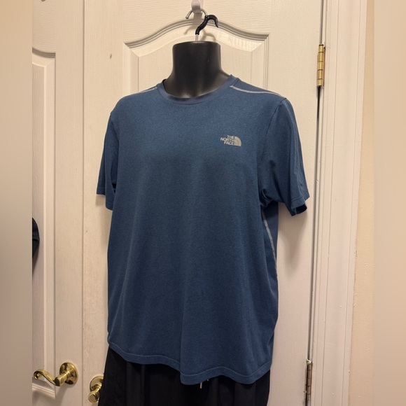 The North Face Blue Short Sleeve Tee - Picture 1 of 12